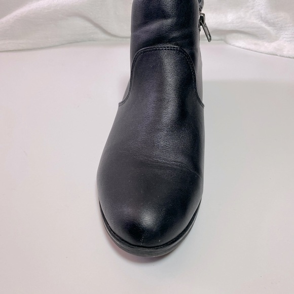 AMERICAN RAG Women's Black Smooth Faux Leather Abby Ankle Booties - Picture 13 of 14